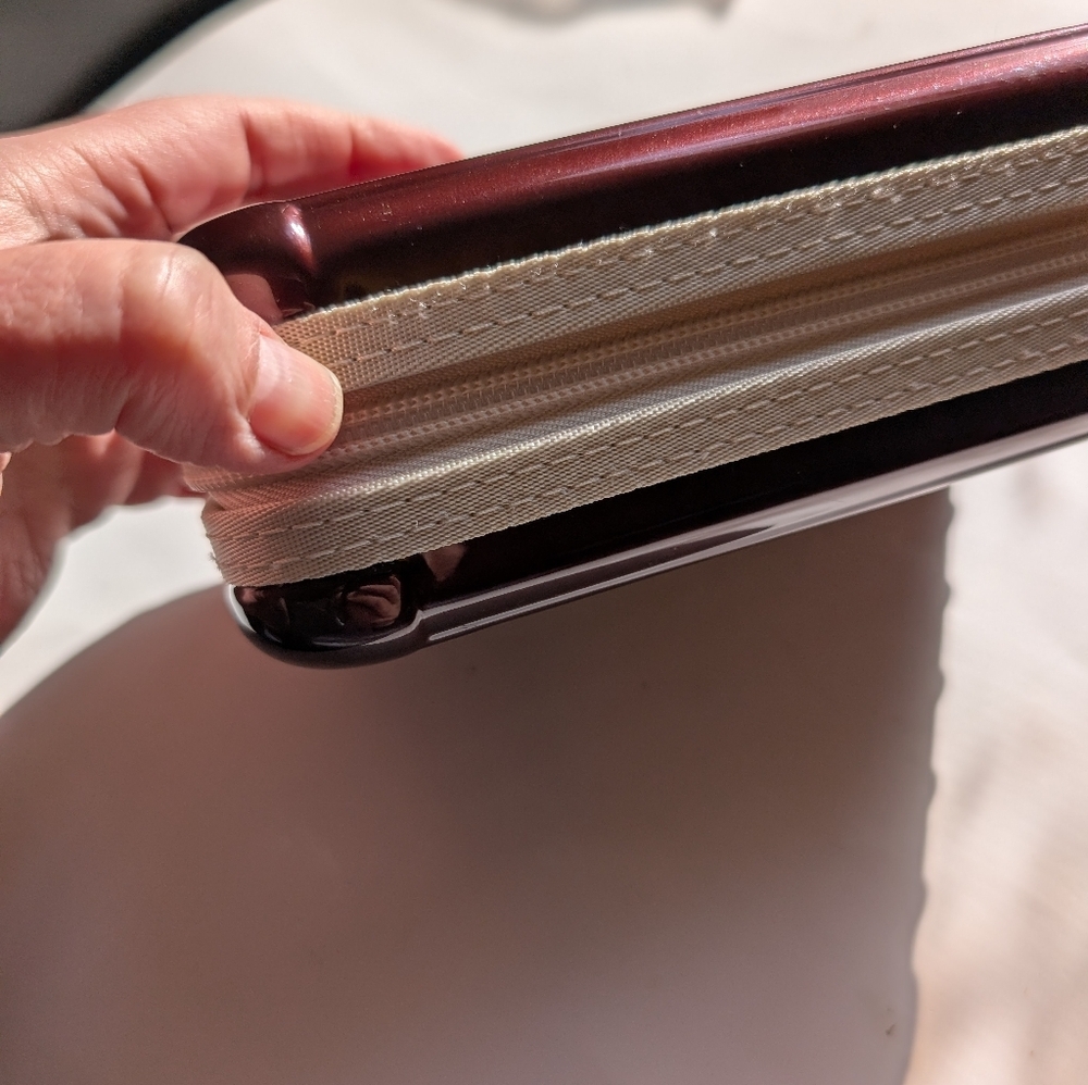Rimowa Mini Hard Shell Case in Metallic Burgundy - Picture 4 of 7